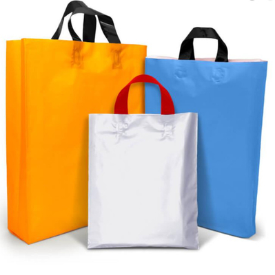Подарок PVC пластиковый кладет логотип в мешки 100% девственницы материальный печатая мягкую сумку петли